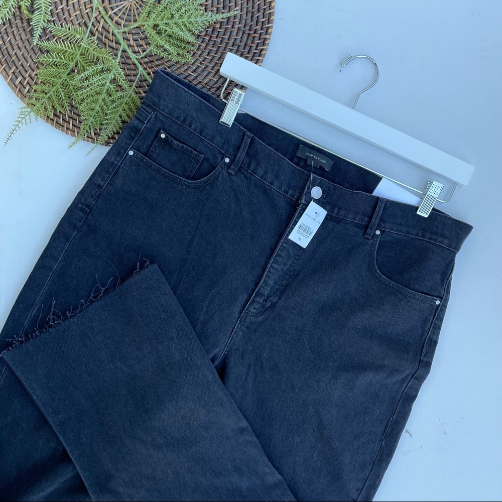 Ann Taylor High Rise Black Crop Jeans (tag size 16, fits like 12)